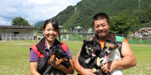 下呂温泉の犬の何でも屋さんハッピーフラットトレーナー紹介